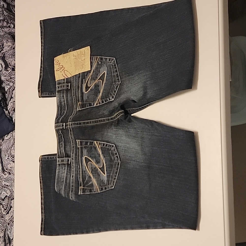 Womens Silver NWT Tuesday, Red Label Fit Bootcut Jeans.  30x31
